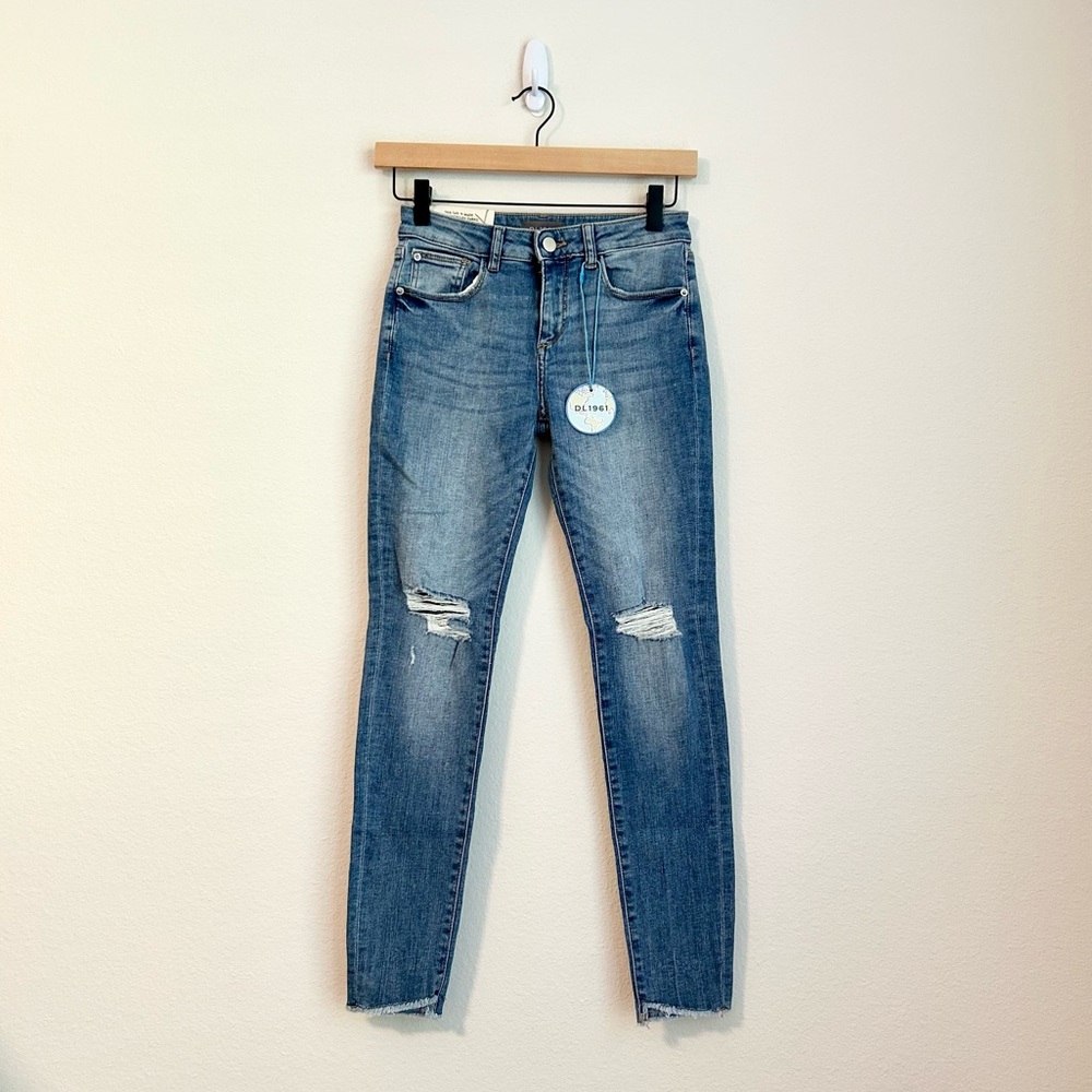 NWT DL1961 Girls Chloe Asymmetrical Hem Skinny Jeans Gulfstream Stitch Fix, 12